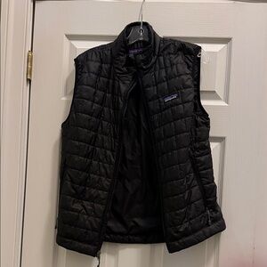Patagonia Black Insulated Vest